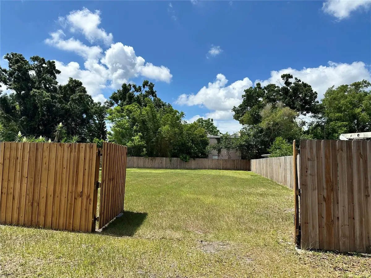 13th Avenue N, Saint Petersburg, FL 33713 - #1