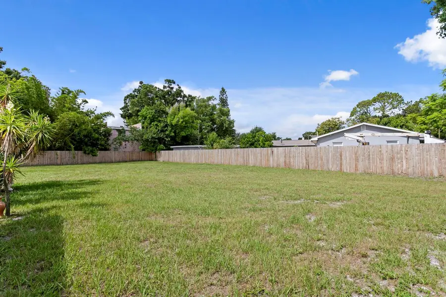 13th Avenue N, Saint Petersburg, FL 33713 - #3