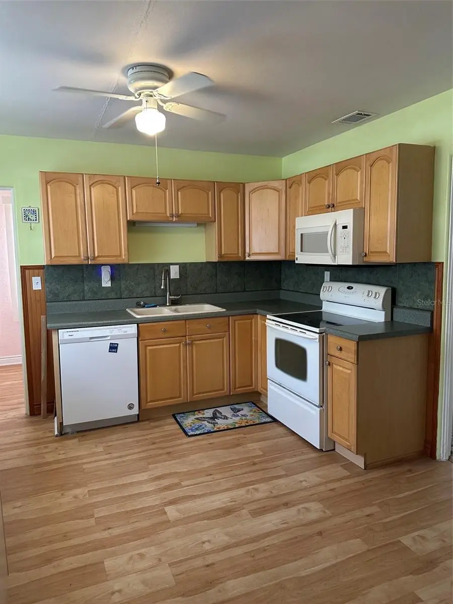 4142 6th Avenue N, Saint Petersburg, FL 33713 - #2