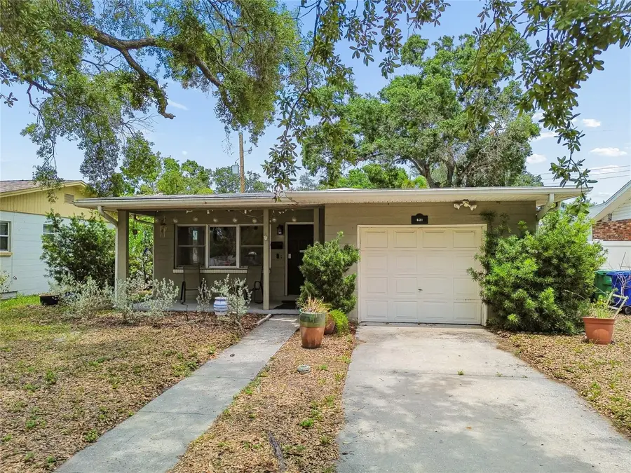 621 E Davis Boulevard, Tampa, FL 33606 - #2