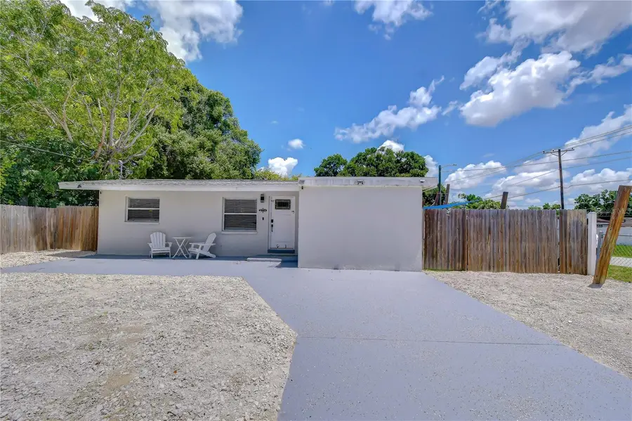 2714 E 98th Avenue, Tampa, FL 33612 - #2