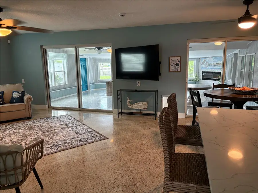 4820 Venetian Boulevard Ne, Saint Petersburg, FL 33703 - #3