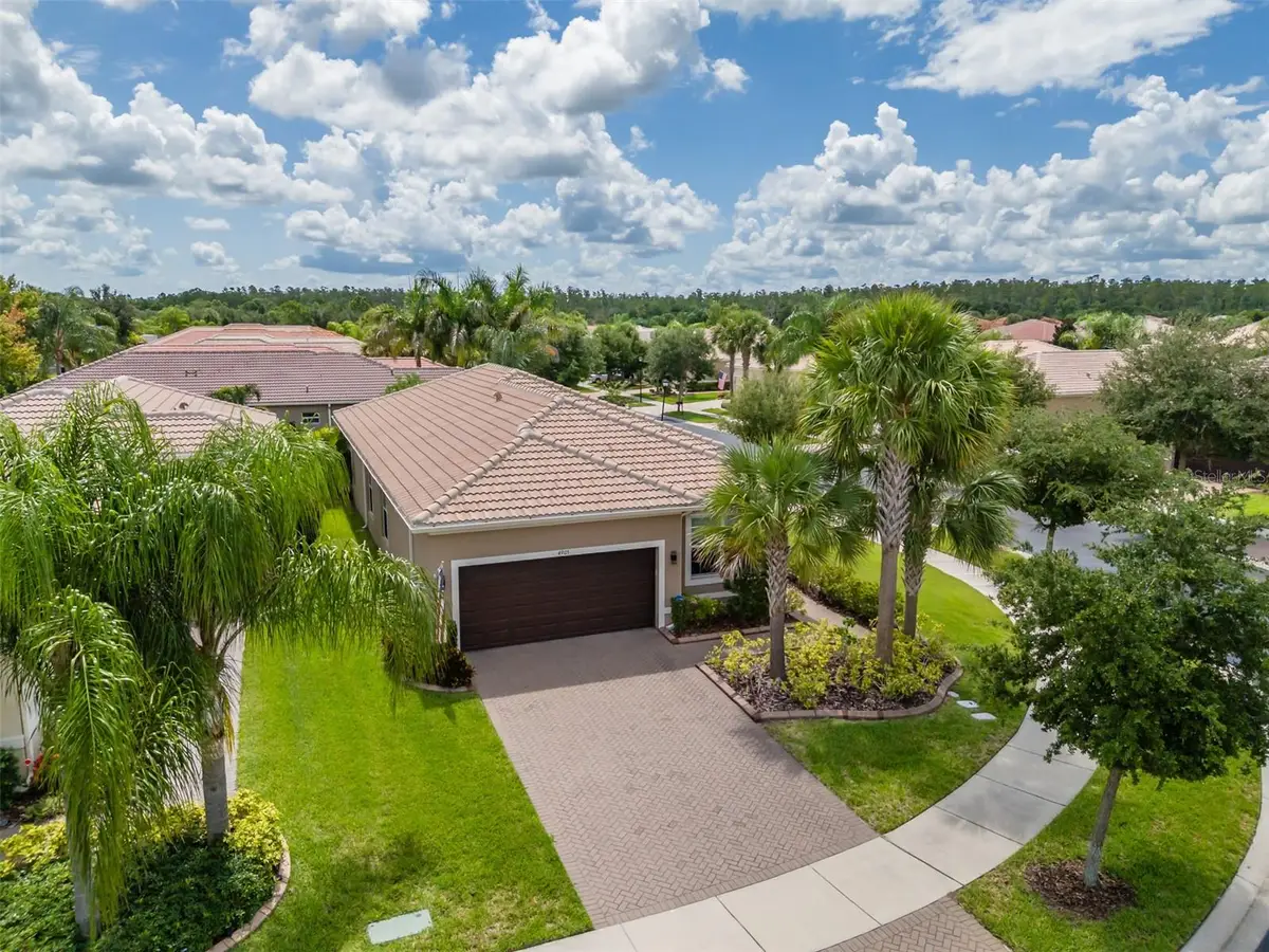 4905 Sandy Glen Way, Wimauma, FL 33598 - #1
