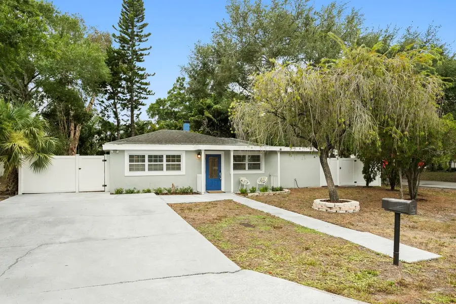 3526 W Paul Avenue, Tampa, FL 33611 - #3