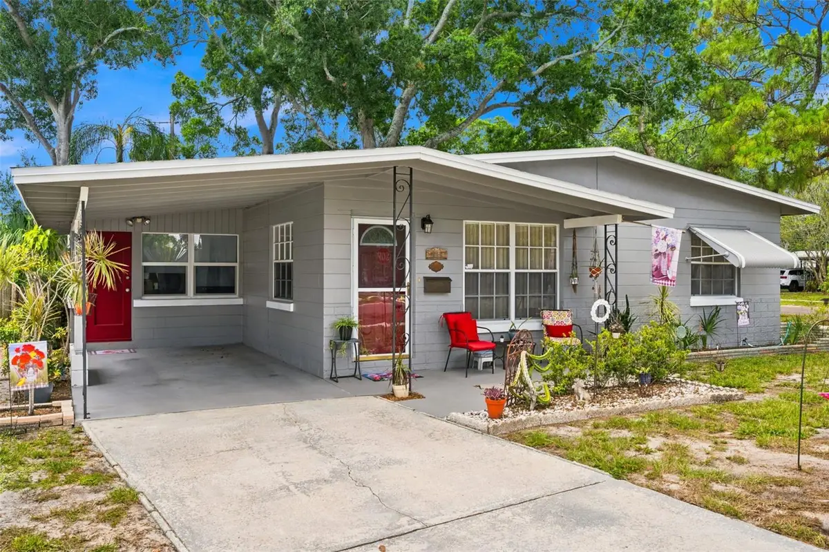 538 82nd Avenue N, Saint Petersburg, FL 33702 - #1