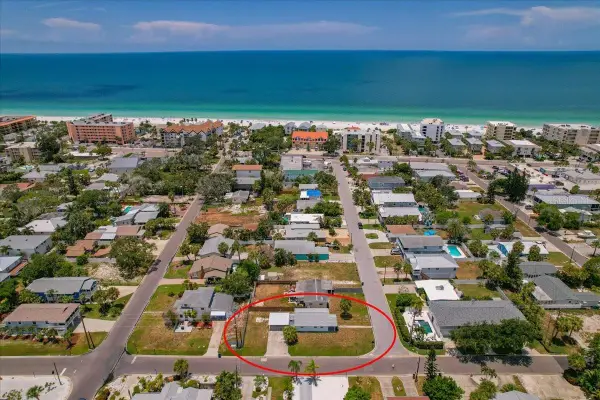125 13th Avenue, INDIAN ROCKS BEACH, FL 33785