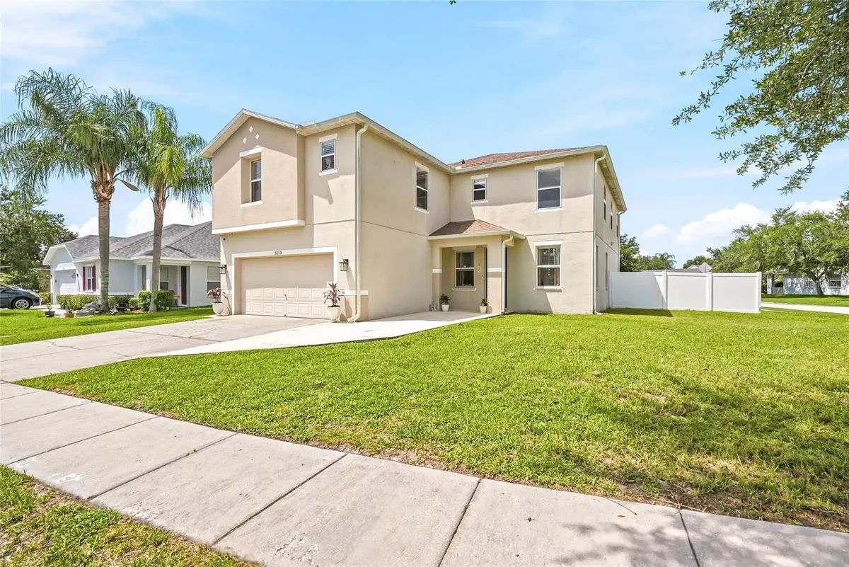 5213 Prairie View Way, Wesley Chapel, FL 33545 - #1