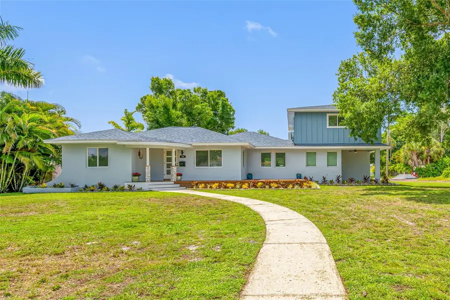380 Villagrande Avenue S, Saint Petersburg, FL 33707 - #2