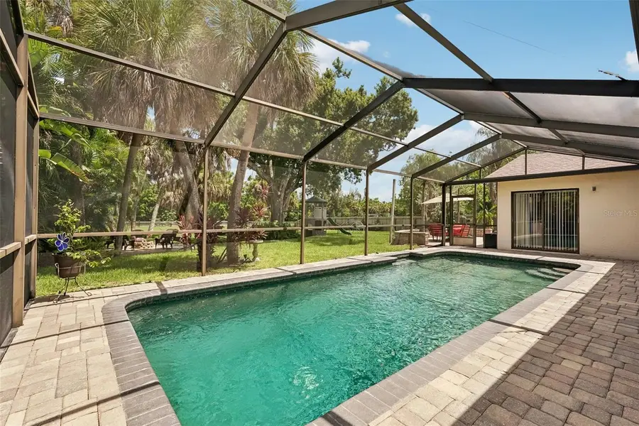 3941 Kingston Drive, Sarasota, FL 34238 - #3