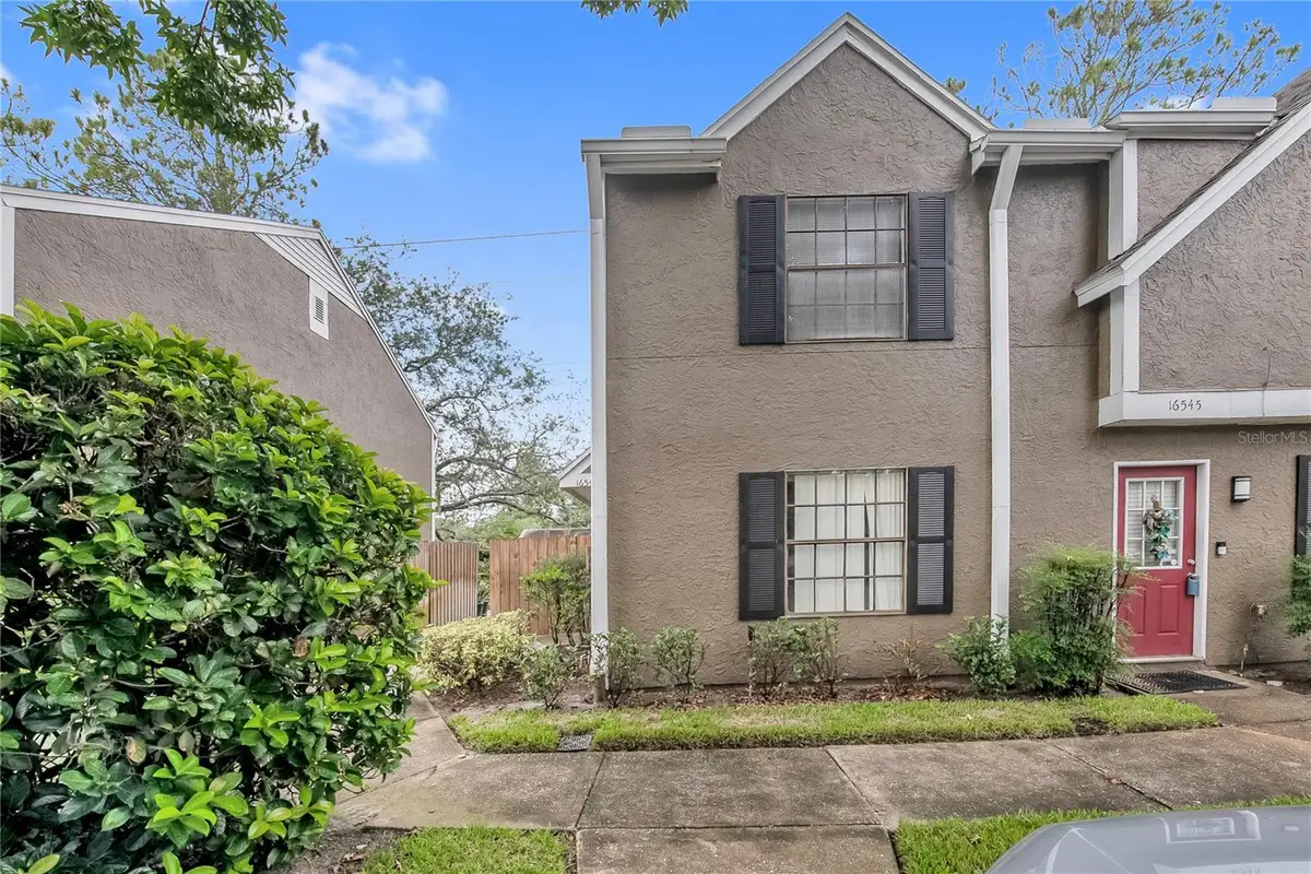 16547 Lake Brigadoon Circle, Tampa, FL 33618 - #1