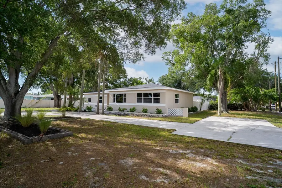 4566 28th Avenue N, Saint Petersburg, FL 33713 - #3