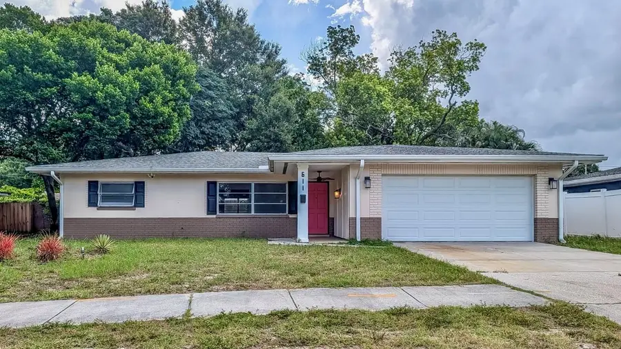 611 Patricia Avenue, Dunedin, FL 34698 - #3