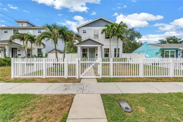777 52nd Avenue N, ST PETERSBURG, FL 33703