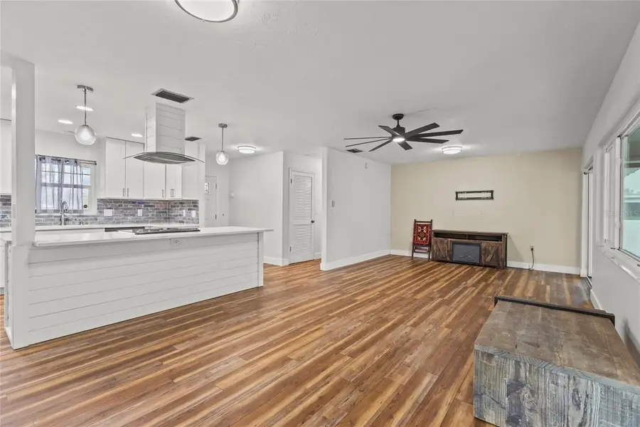 611 Leona Avenue, Ellenton, FL 34222 - #2