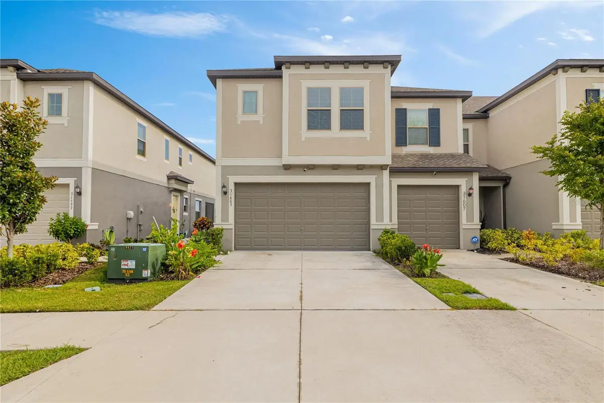 31603 Blue Passing Loop, Wesley Chapel, FL 33545 - #1