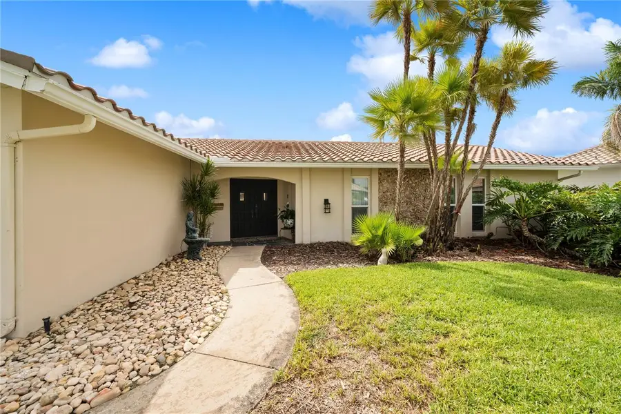 1924 Michigan Avenue Ne, Saint Petersburg, FL 33703 - #2