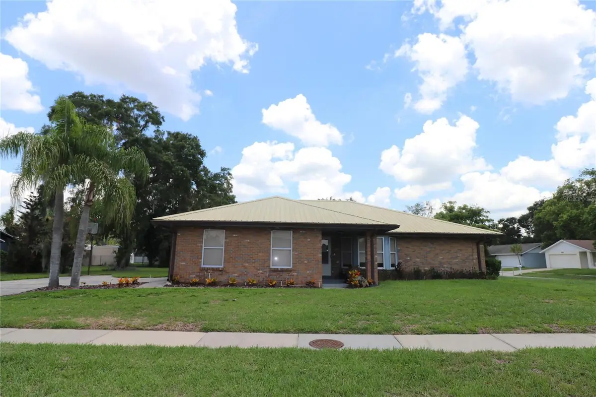 1023 Redbud Circle, Plant City, FL 33563 - #1