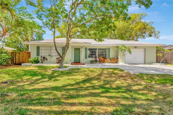 1566 Sunset Point Road, CLEARWATER, FL 33755