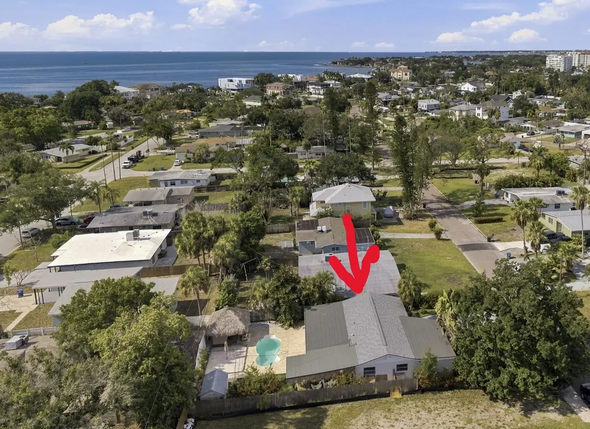 3947 Huntington Street Ne, Saint Petersburg, FL 33703 - #1
