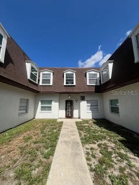 9004 Tudor Drive #K104, TAMPA, FL 33615