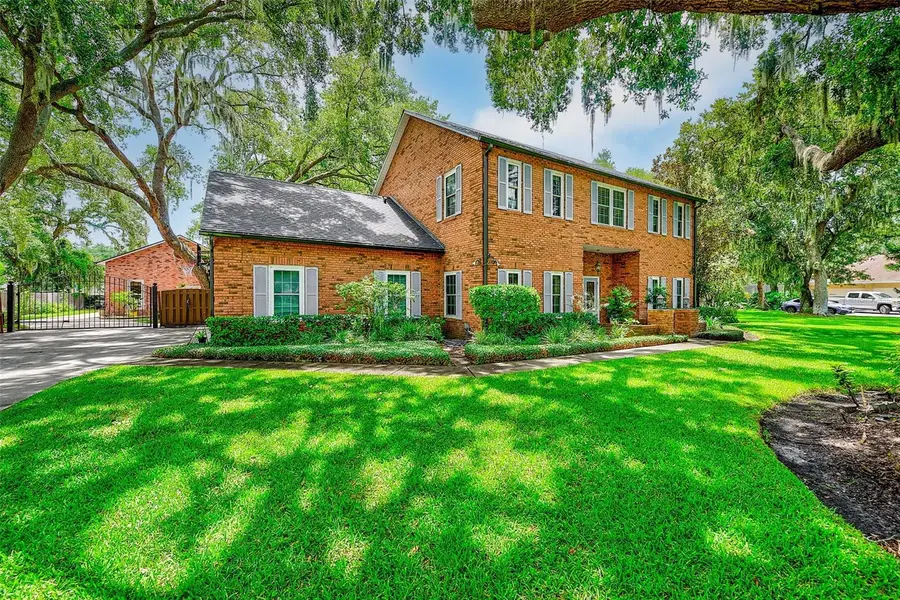 807 Centerbrook Drive, Brandon, FL 33511 - #2