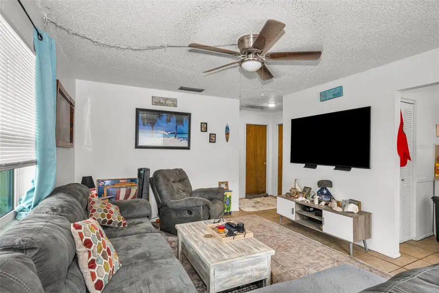 906/908 Lake Palms Drive, Largo, FL 33771 - #3