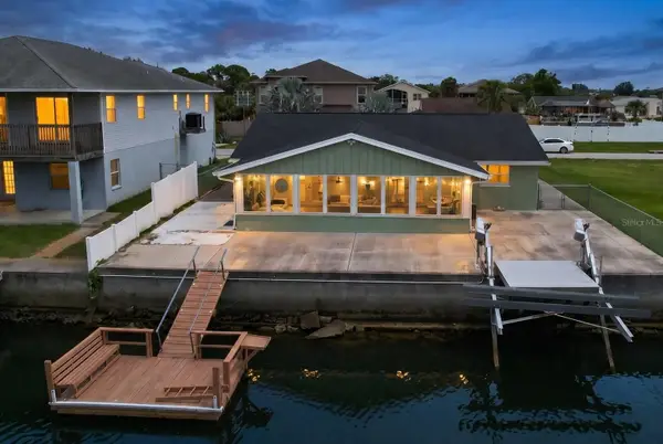 7401 Islander Lane, HUDSON, FL 34667