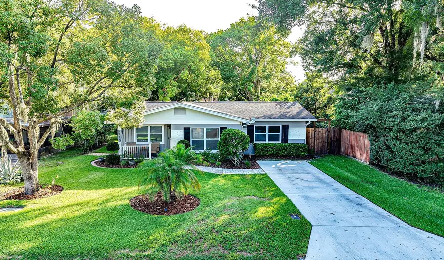 5725 14th Street, Zephyrhills, FL 33542 - #2
