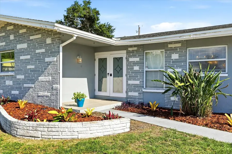 1354 62nd Avenue S, Saint Petersburg, FL 33705 - #3