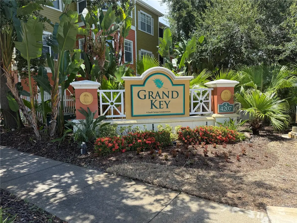 4207 S Dale Mabry Highway #2414, Tampa, FL 33611 - #1