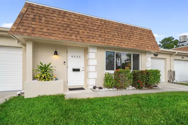 8235 Burgundy Drive N #3, PINELLAS PARK, FL 33781