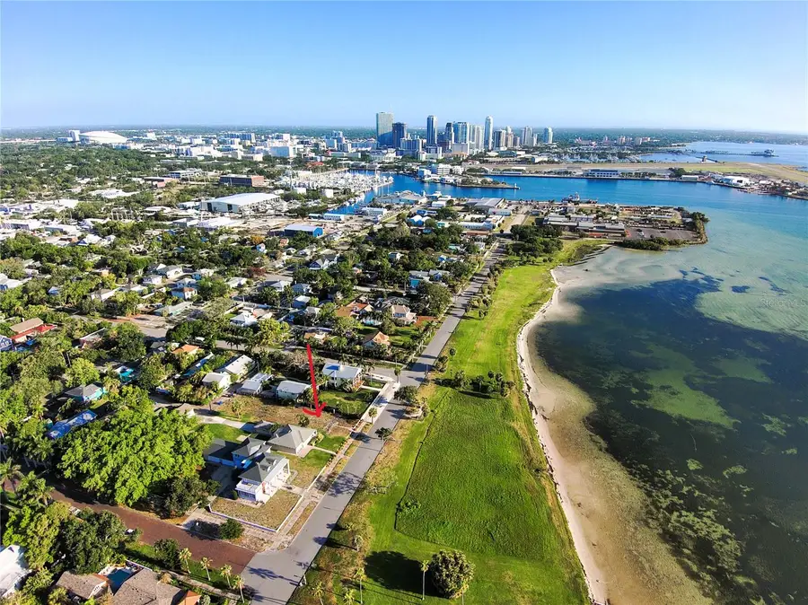 1817 Beach Drive Se, Saint Petersburg, FL 33705 - #3
