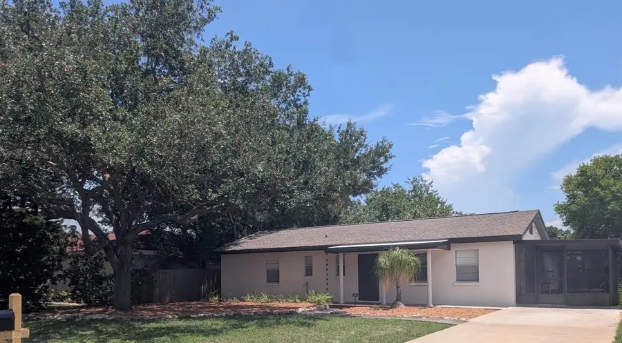 3902 W Paxton Avenue, Tampa, FL 33611 - #2