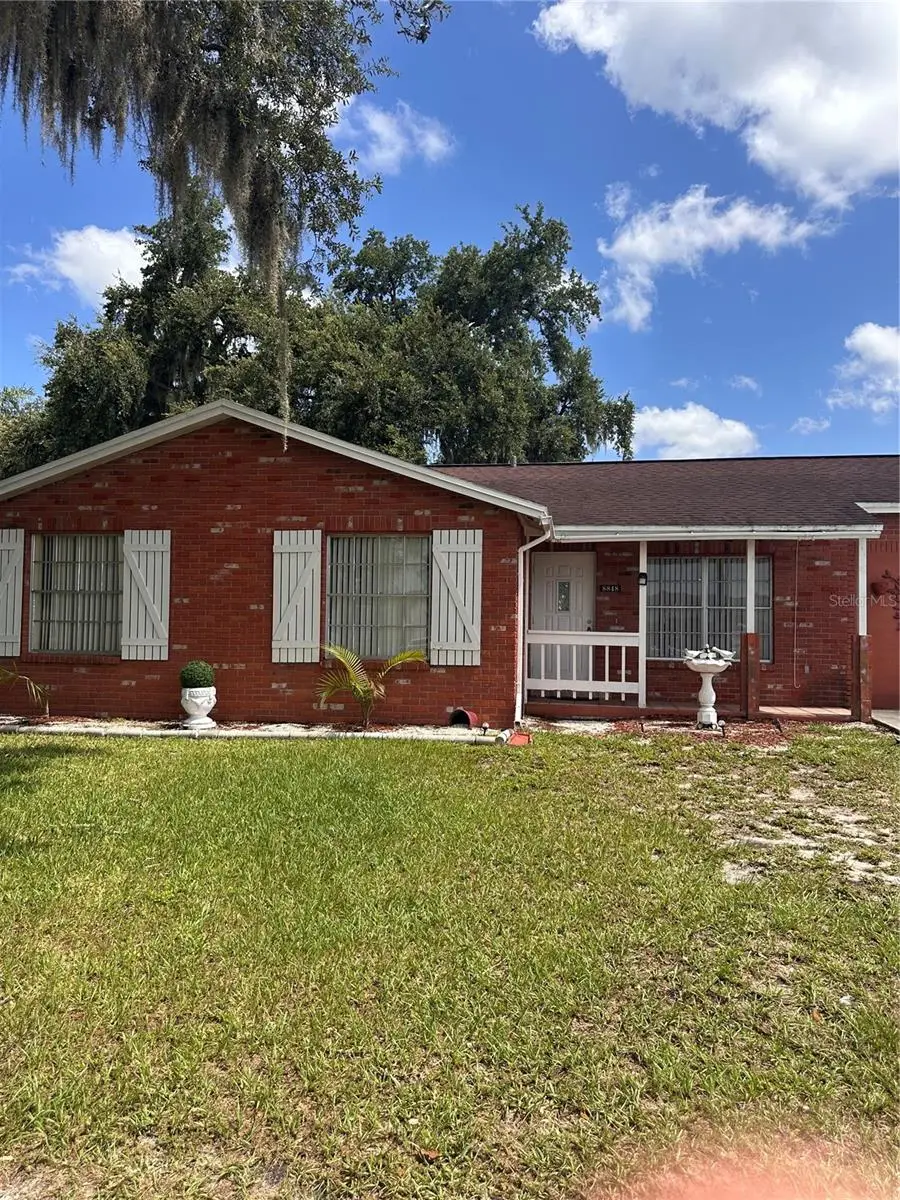8848 Oak Circle, Tampa, FL 33615 - #2