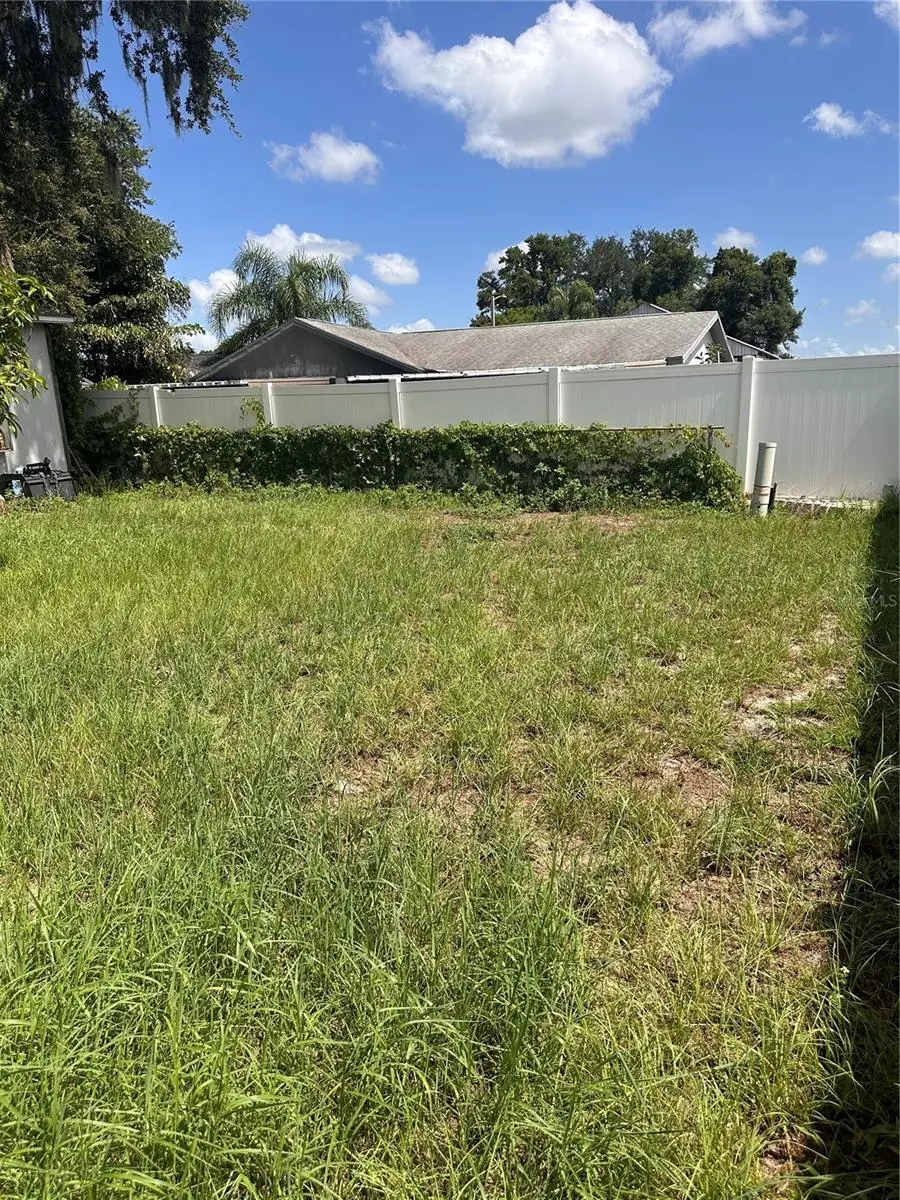 8848 Oak Circle, Tampa, FL 33615 - #3