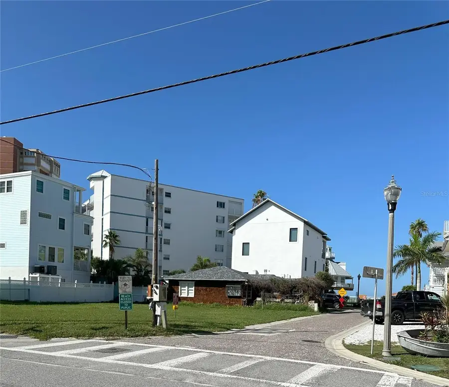 181st Ave W, Redington Shores, FL 33708 - #2