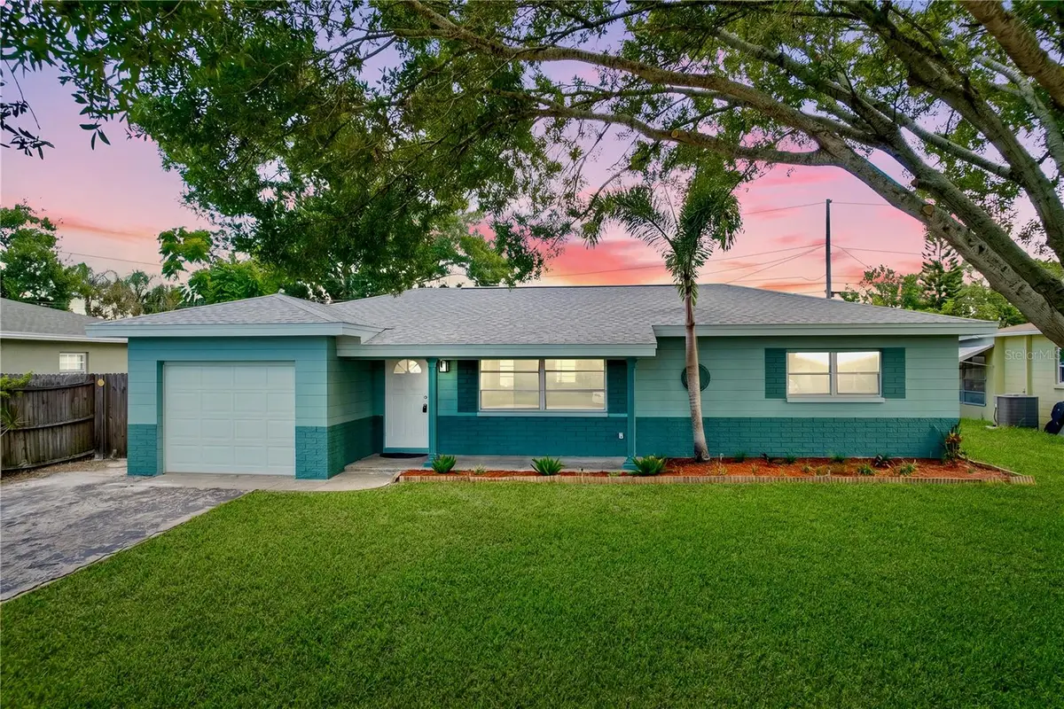 9813 51st Avenue N, Saint Petersburg, FL 33708 - #1