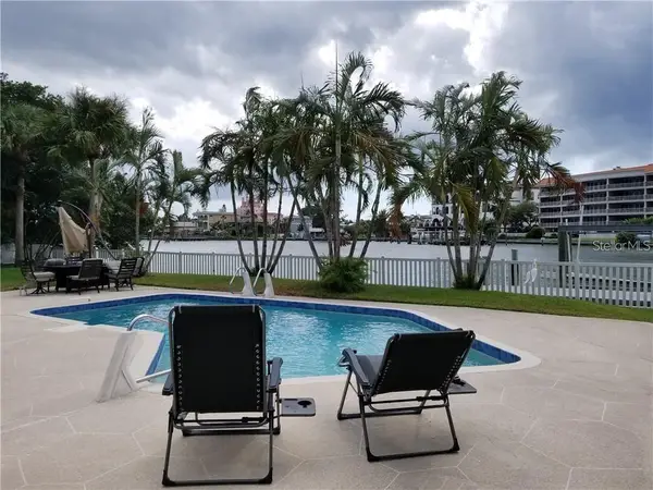 4000 Belle Vista Drive, ST PETERSBURG, FL 33706