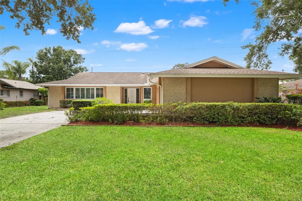 2942 Clubhouse Drive W, Clearwater, FL 33761 - #1