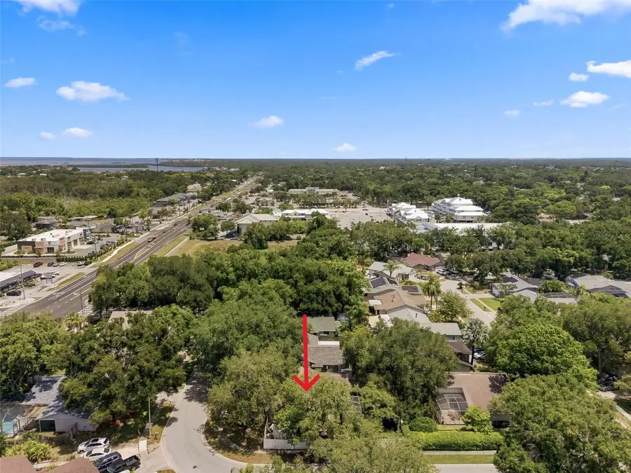 627 Crystal Dr, Palm Harbor, FL 34683 - #2