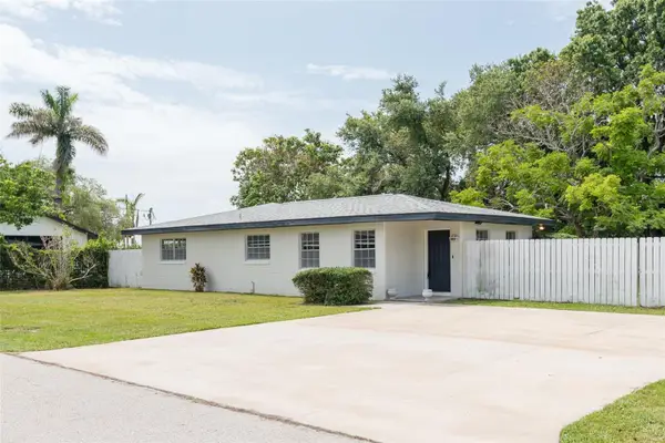 2421 Linsey Street, TAMPA, FL 33605
