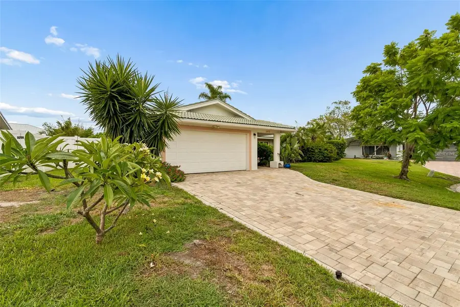 1473 50th Avenue Ne, Saint Petersburg, FL 33703 - #3