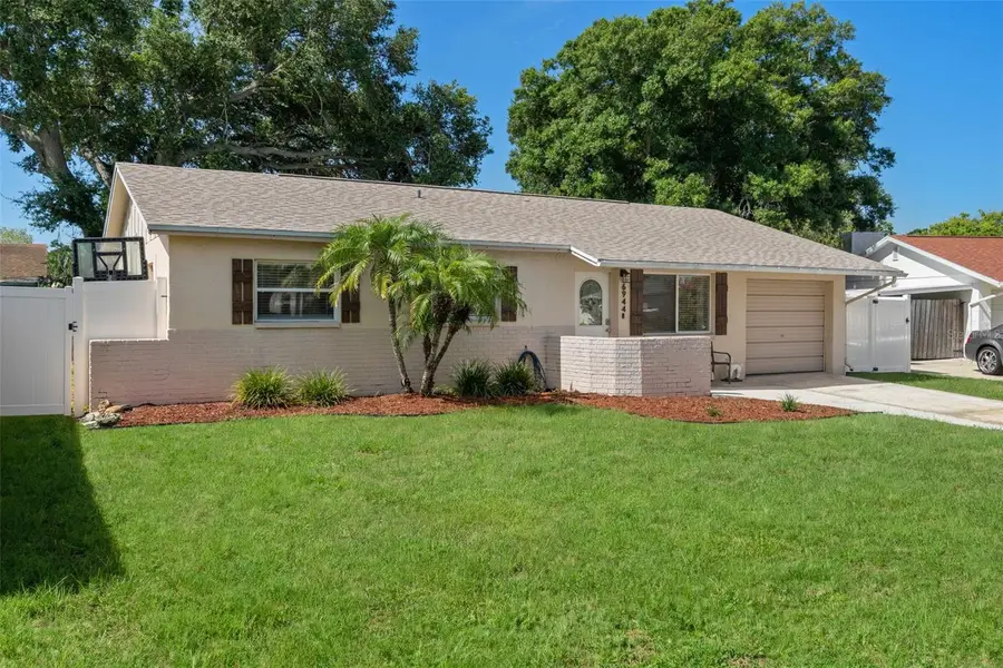 6944 Buhrley Terrace N, Saint Petersburg, FL 33709 - #3