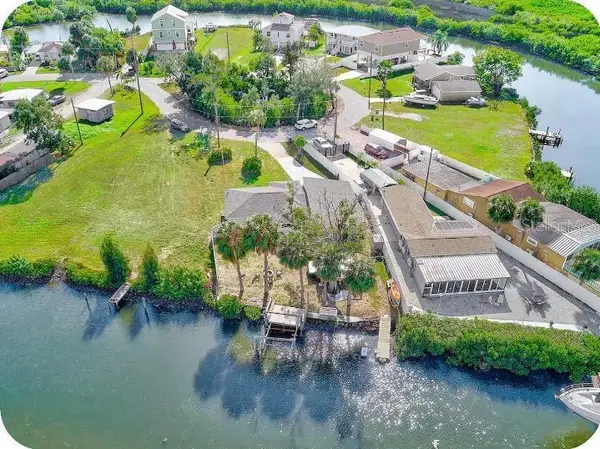 8937 Rocky Creek Drive, TAMPA, FL 33615