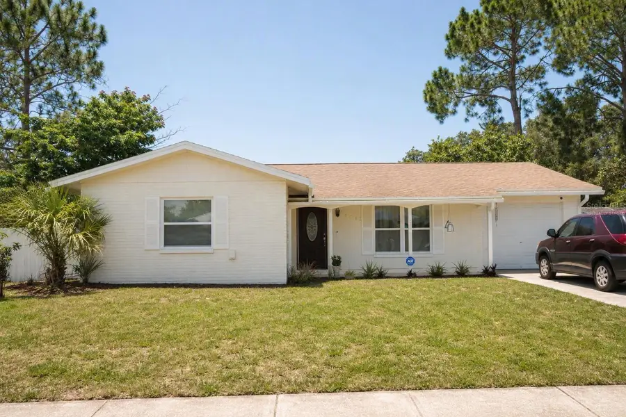 8002 Woodvine Place, Tampa, FL 33615 - #2