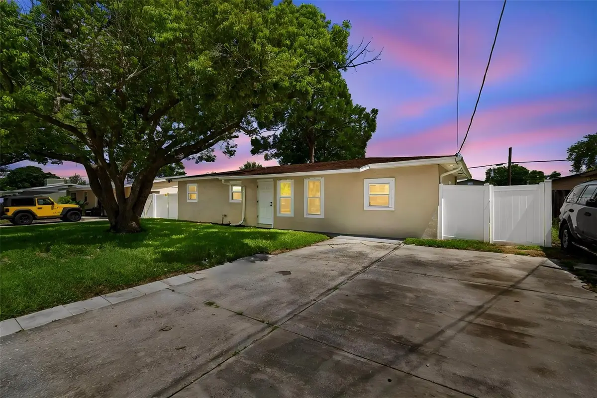 4417 W Fairview Heights, Tampa, FL 33616 - #1