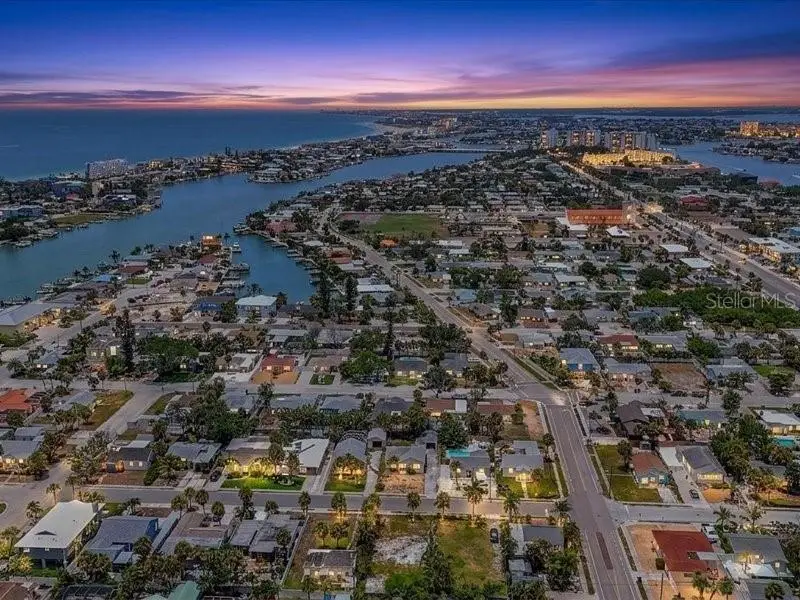 516 78th Avenue, Saint Pete Beach, FL 33706 - #2