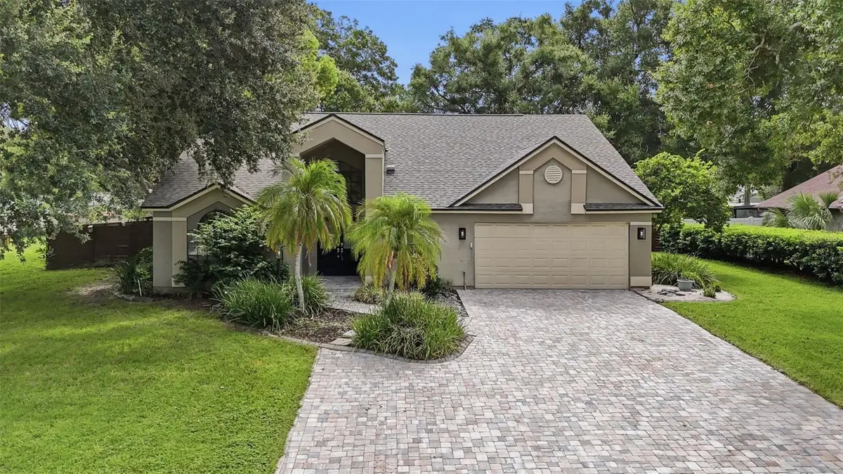 2704 Buckhorn Oaks Drive, Valrico, FL 33594 - #1
