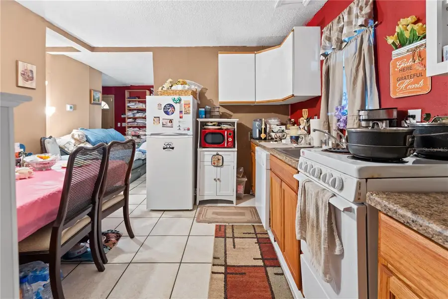 2615 W Comanche Avenue, Tampa, FL 33614 - #2