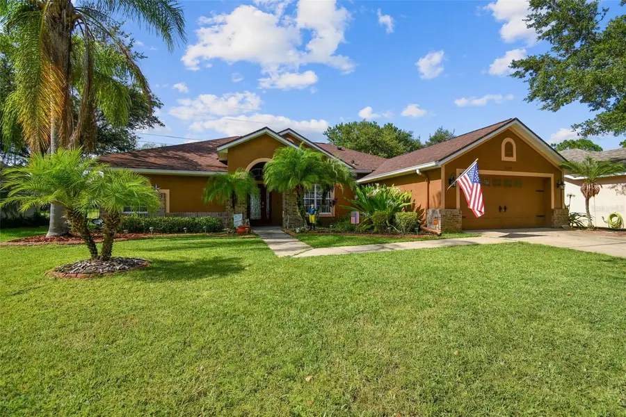 16920 Falconridge Road, Lithia, FL 33547 - #2